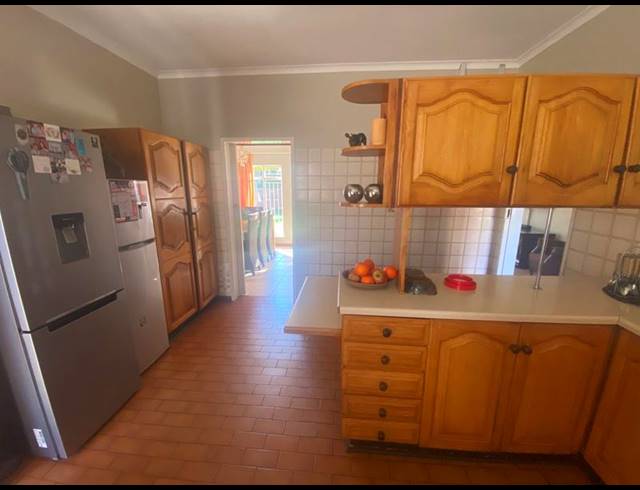 4 BEDROOM HOUSE FOR SALE IN KANONKOP